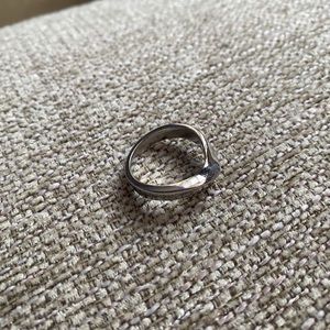 Silver V Ring